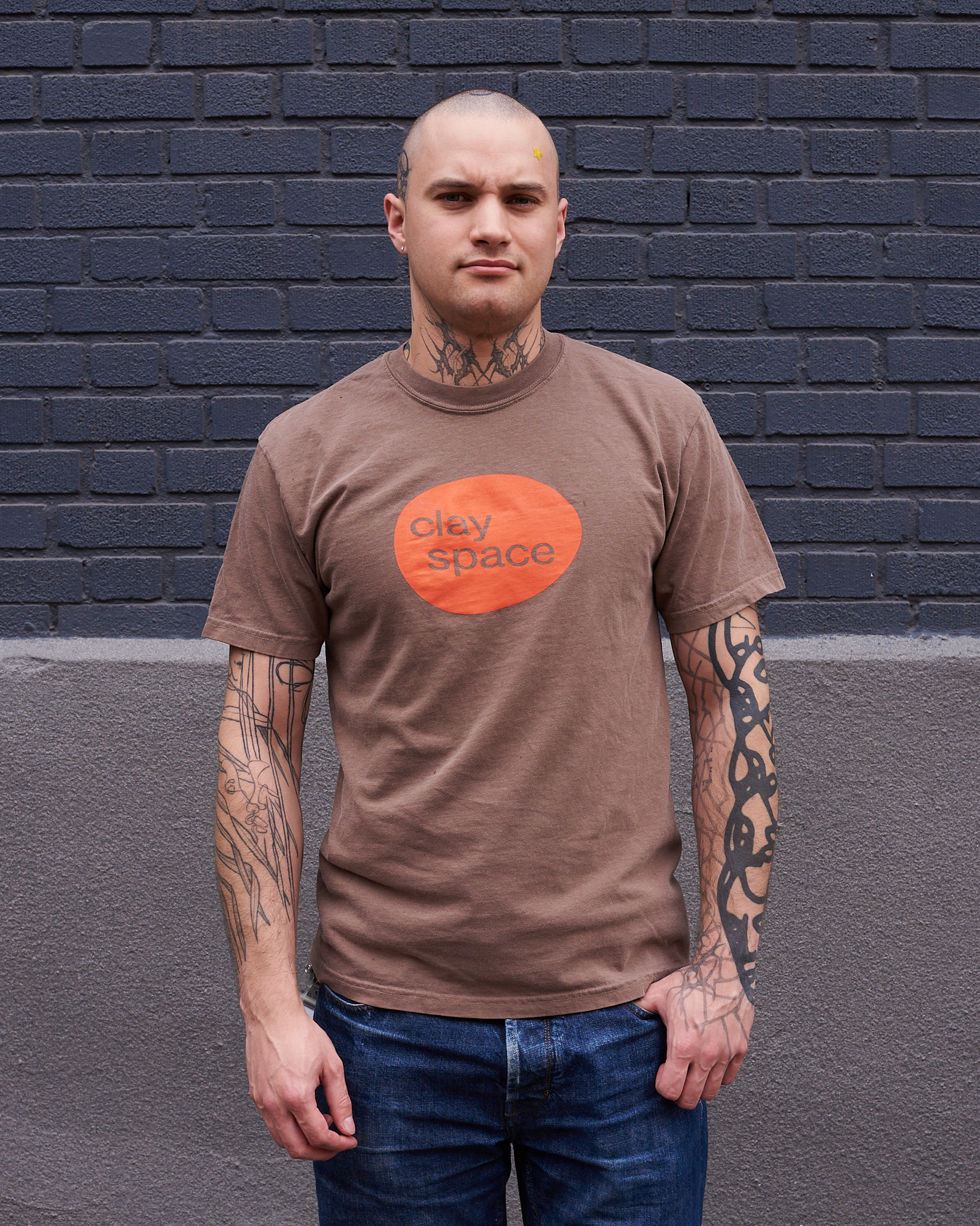 Clay Space Tee - Hazelnut